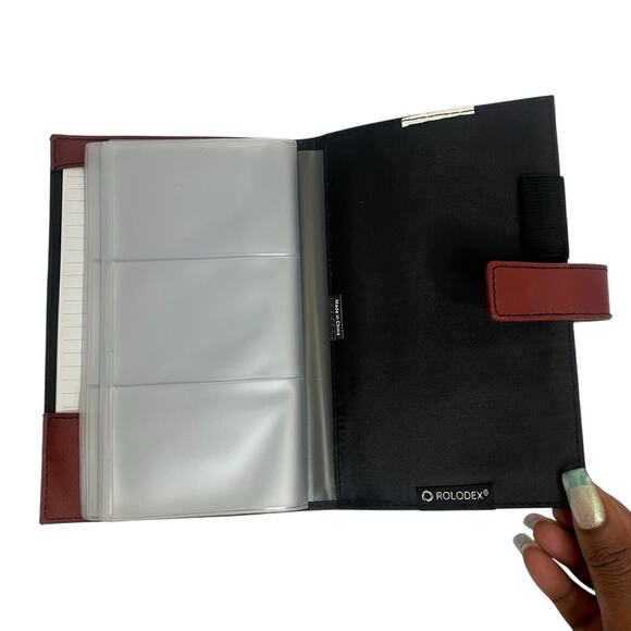 Rolodex Red Faux Leather Personal Organizer & Business Card Sleeves - Picture 5 of 7